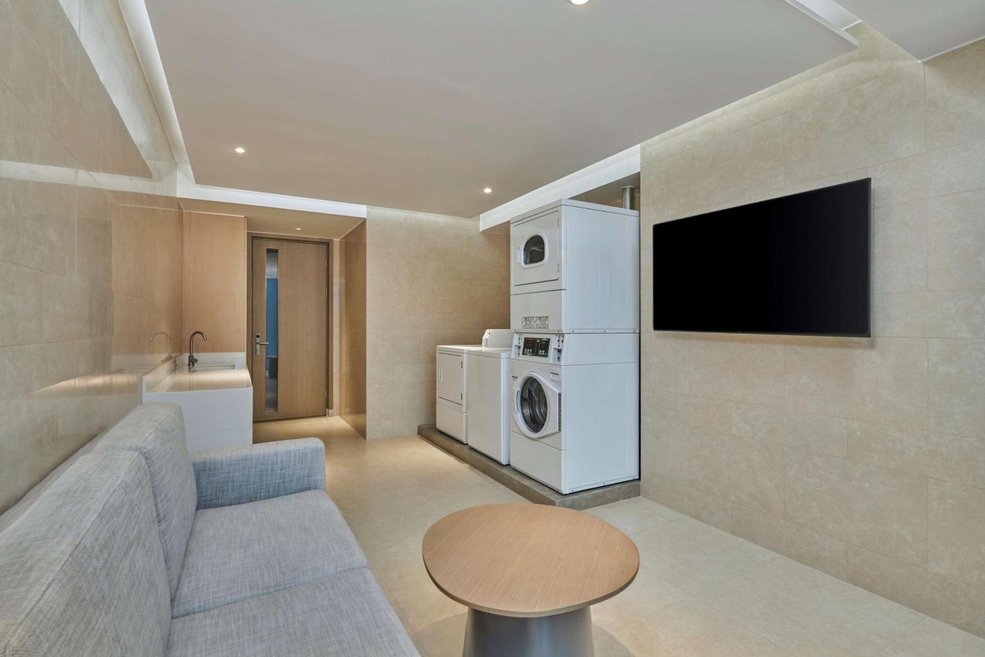 Hilton Garden Inn Shenzhen Guangming Bagian luar foto