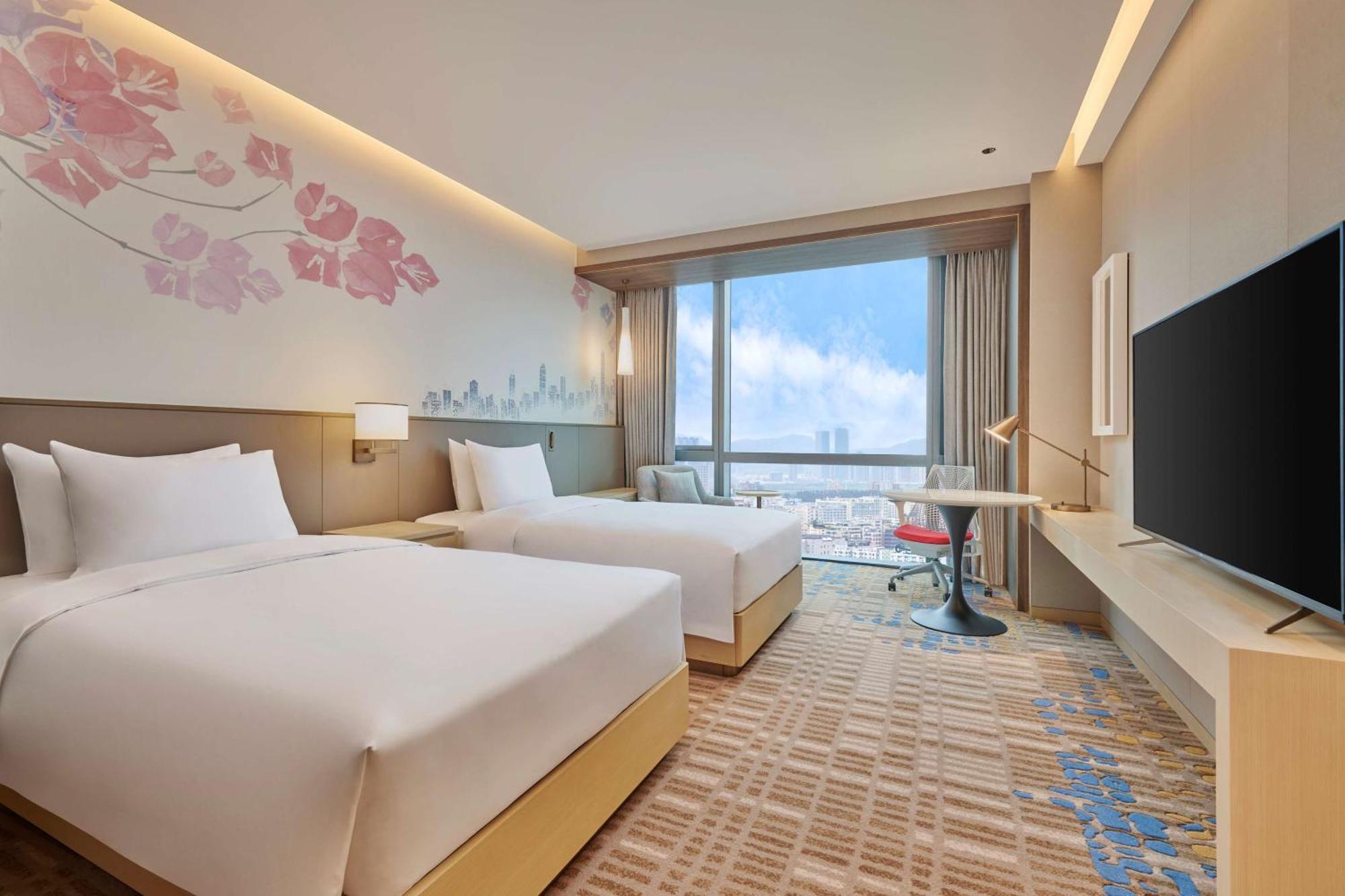 Hilton Garden Inn Shenzhen Guangming Bagian luar foto